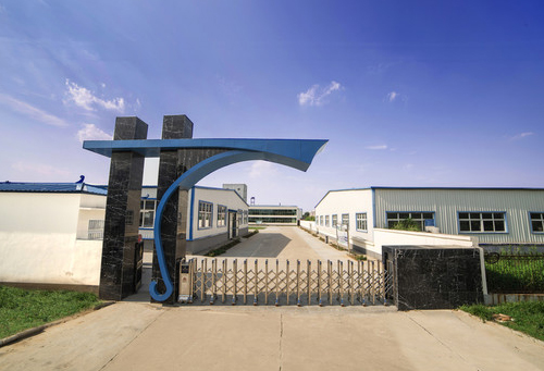 京衛宏遠取得油漆桶輸送裝置專利，推動裝置移動時油漆桶不易傾倒