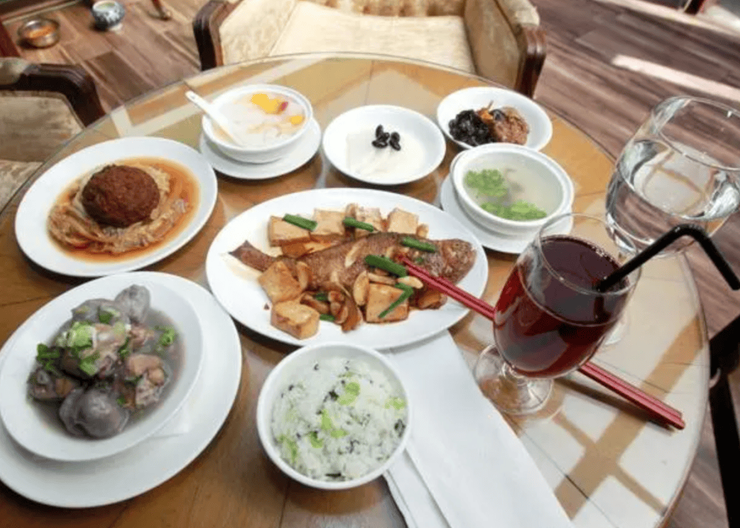 收藏大佬張信哲&貝聿銘妹妹貝洽，揭開上海老錢的財富冰山