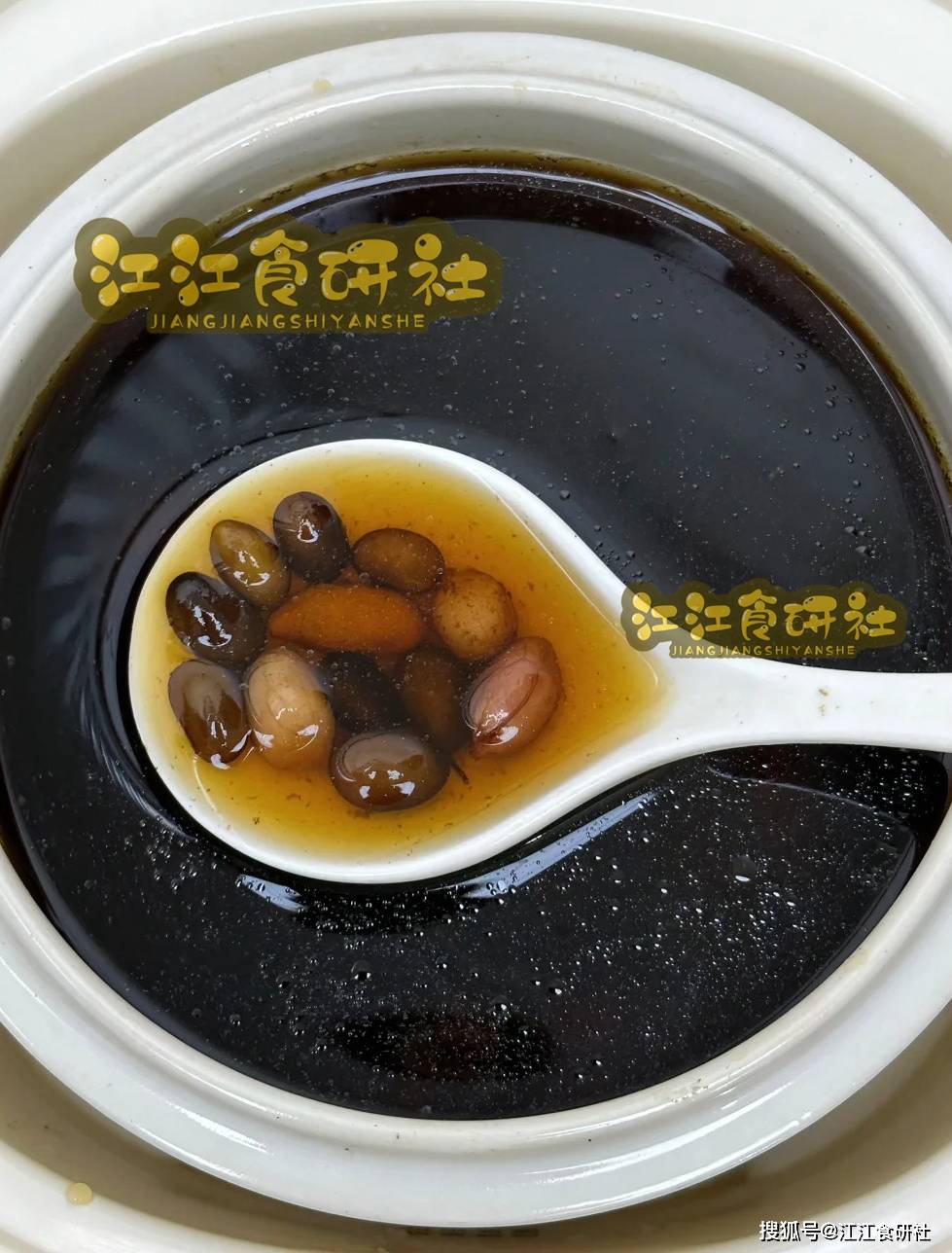 原創女性50歲後，常吃這3種“天然雌激素”，保持活力，女性魅力十足