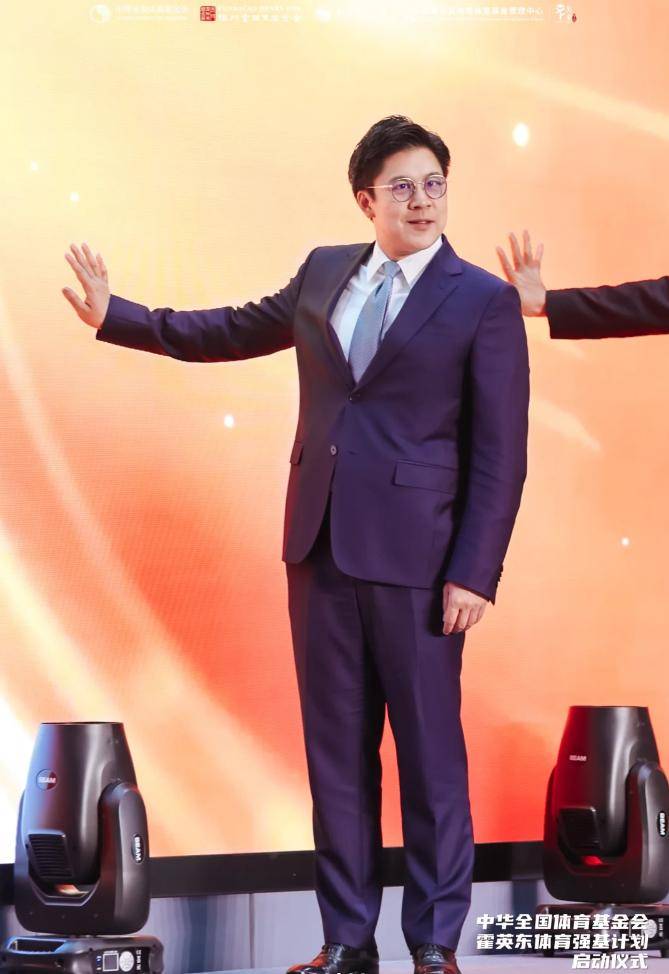 原創霍啟剛公開35套房產，28套出租堪比全球包租婆，坦誠態度令人敬佩