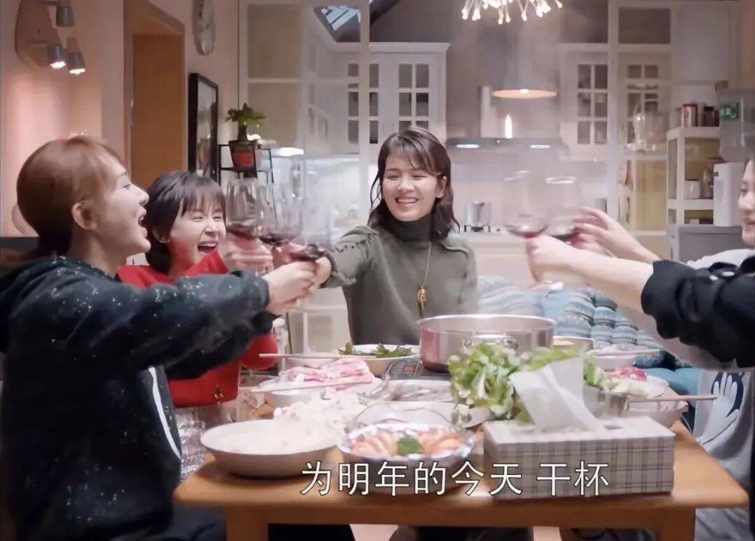 “沒人不愛吃的頂流美食”，正被拼多多送上全國餐桌