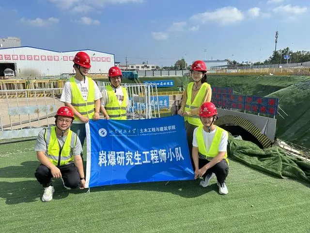 研究生工程師小隊，到科研生產一線“真題真做”丨2025回顧·身邊民生記