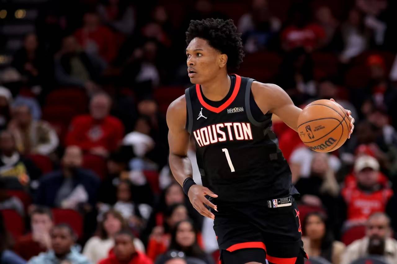 原創NBA一夜！字母哥確定離隊，湖人4人擺貨架，火箭一人賽季報銷