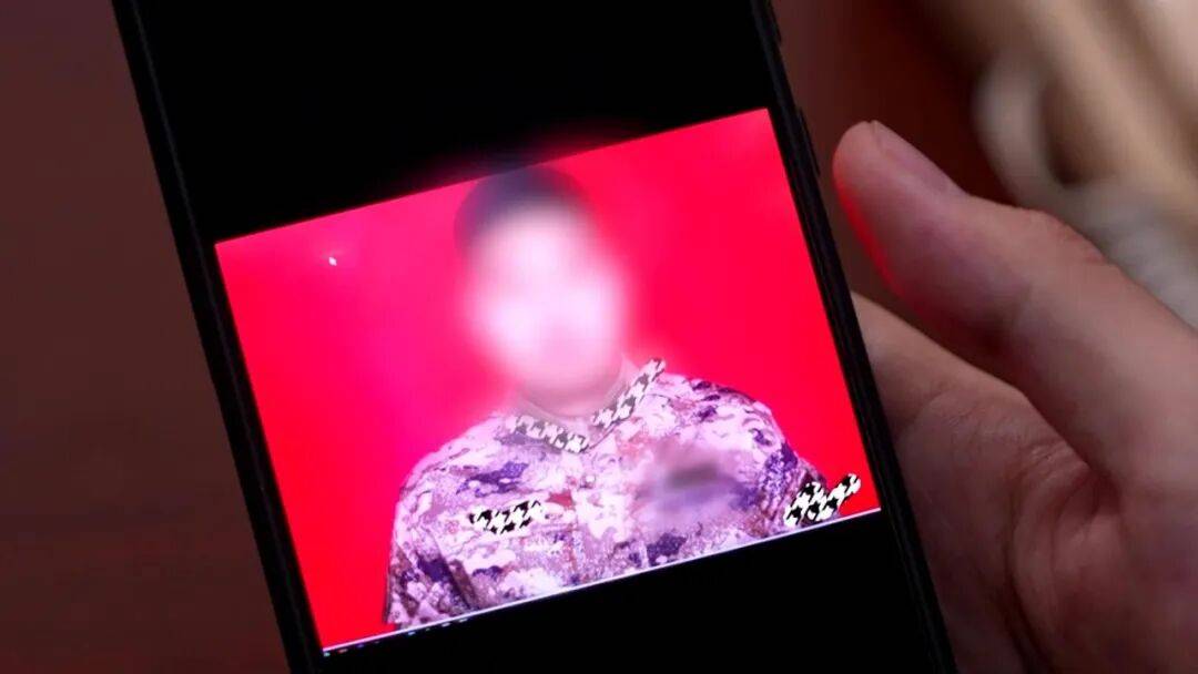 與100多名女性保持曖昧關係！冒充假飛行員，“海王”徐某被抓！