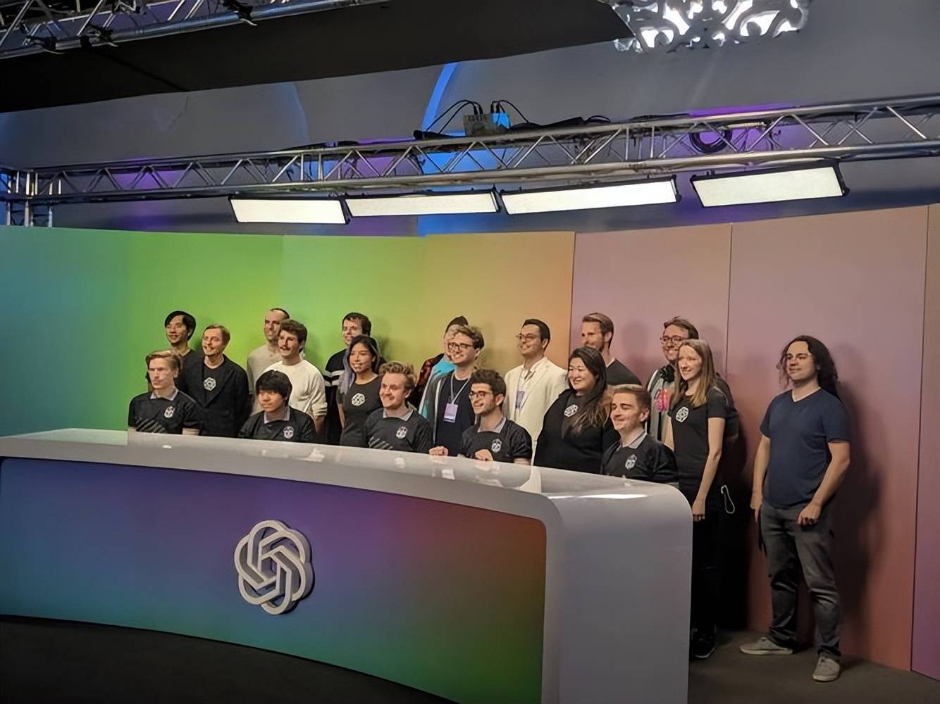 原創那些移民美國的中國精英，為啥突然人間蒸發？真相扎心不敢看