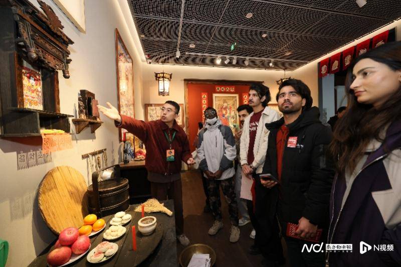 馮驥才博物館新春非遺活動：讓留學生感受中國年味兒