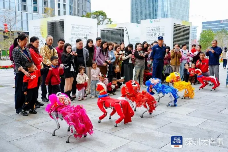 用科技烘托年味兒，春晚同款機器人空降灣區之眼
