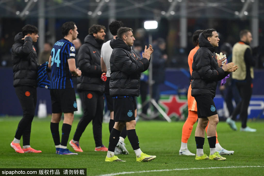 熱身賽半場：山東泰山0-5上海申花！拉唐帽子戲法背後的戰術解讀與未來展望