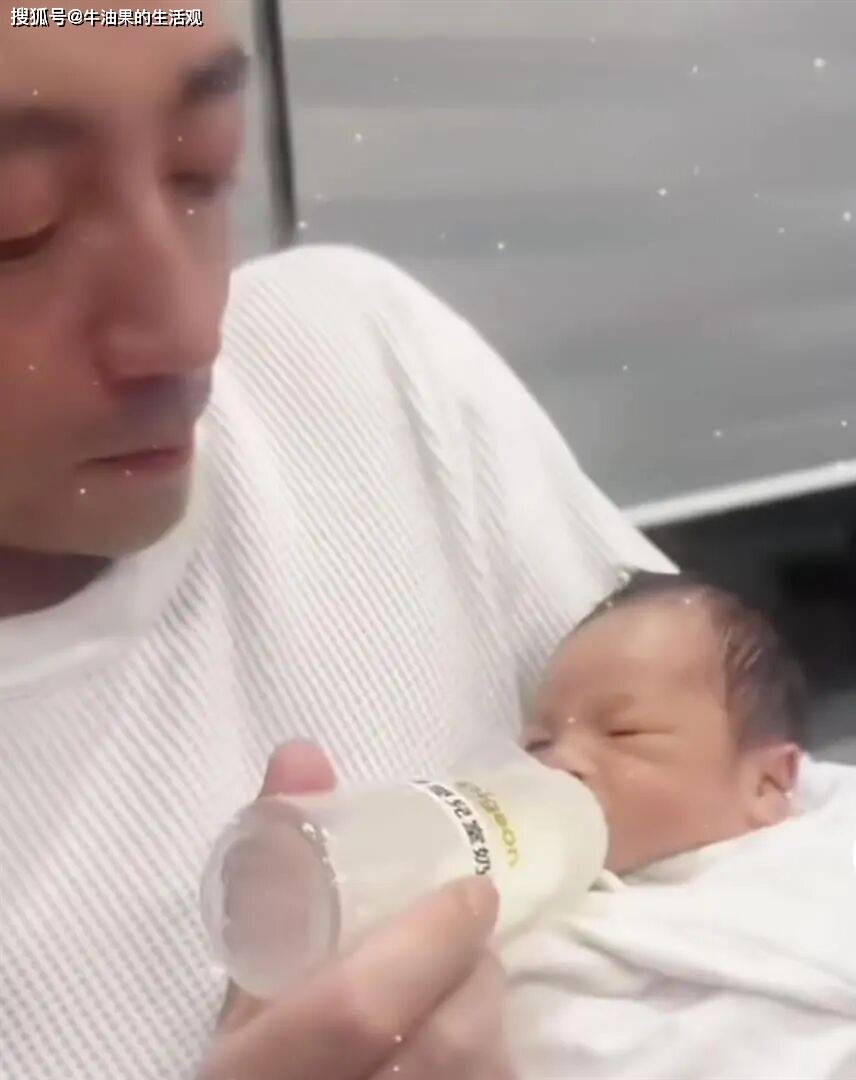 原創汪小菲崩潰吐槽張蘭：我給孩子餵奶，不是你鏡頭裡的素材