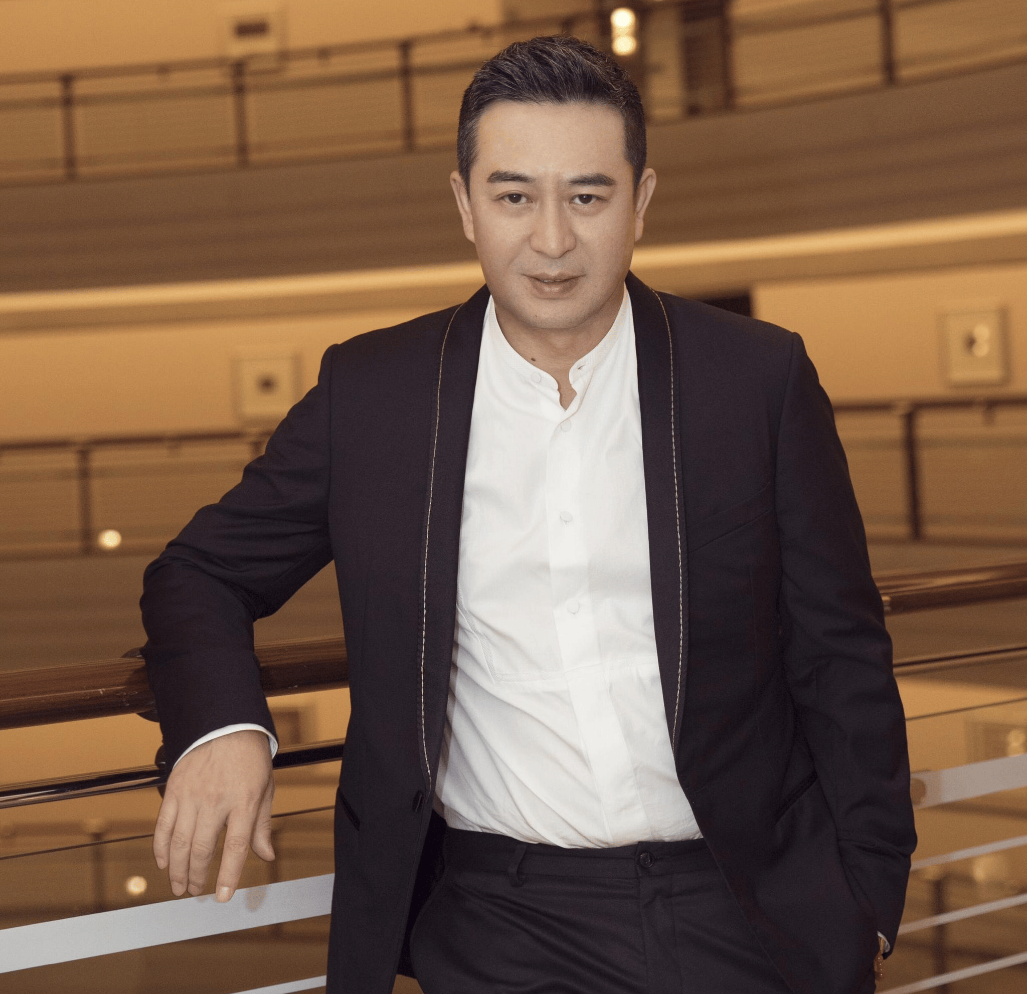 謝詠起名案例詳解第九篇~ 張嘉譯為什麼要改名字張嘉益