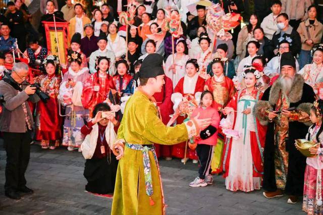 成都Top1，95後、00後女性最愛城市排名公佈