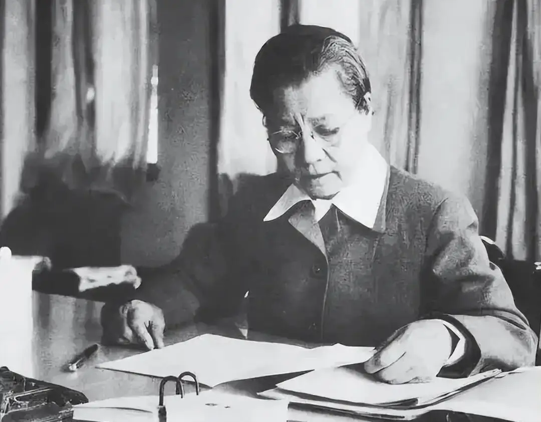 中國百年女性教育發展史：從傳統桎梏到現代教育的演進歷程