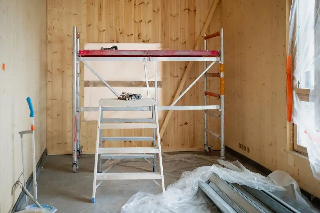 合同“埋雷”、“貨不對板”、維權困難……裝修一套房，要踩多少坑？