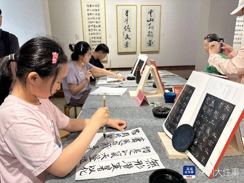 匯聚眾多名家風景畫與館長書法作品，何香凝美術館雙展齊開