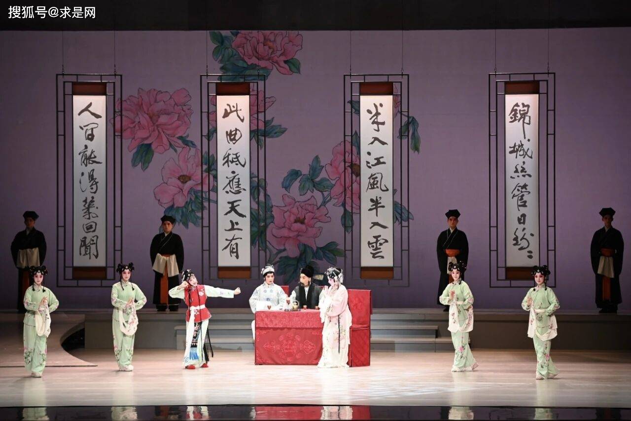 堅守藝術規律，築牢戲劇創作根基