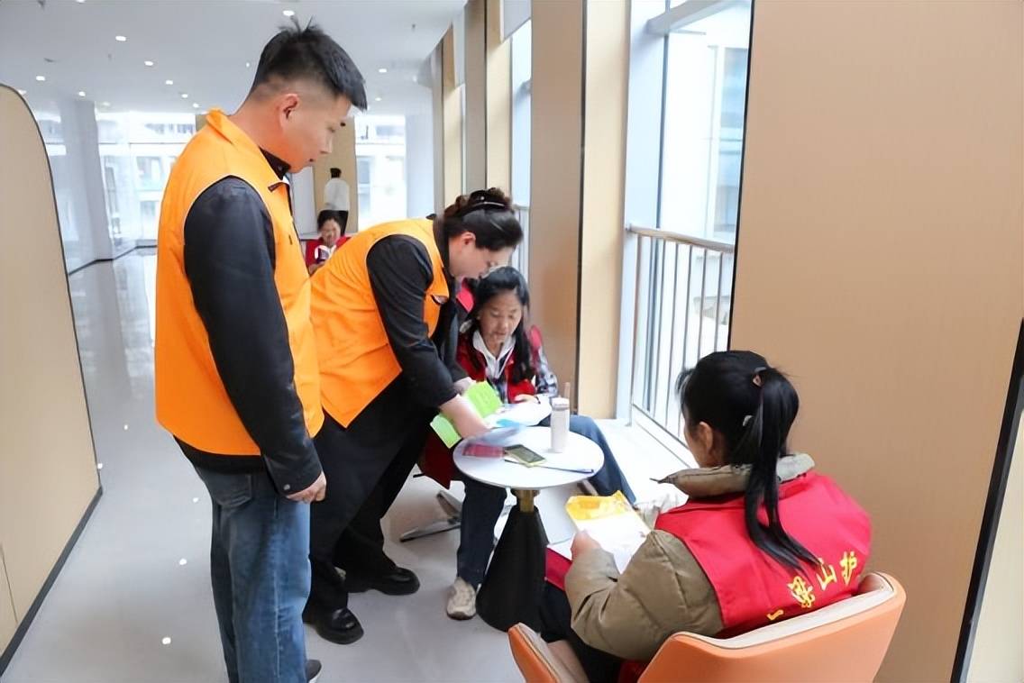 2026年呂梁山護工春季專場招聘會成功舉辦