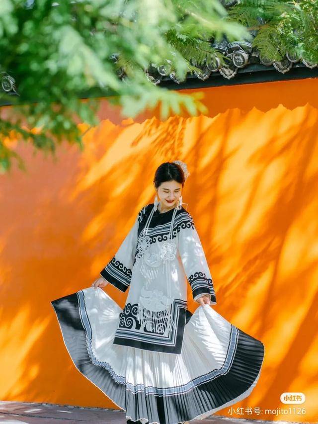 比大理浪漫！比昆明更近！高鐵直達陽光小城，2萬株藍花楹美瘋！觀海登山，美食吃到爽！