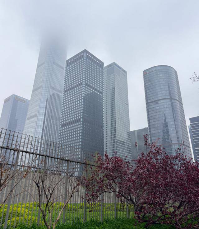 北京寫字樓租金跌至223.5元／平米／月，倉儲物流市場表現活躍