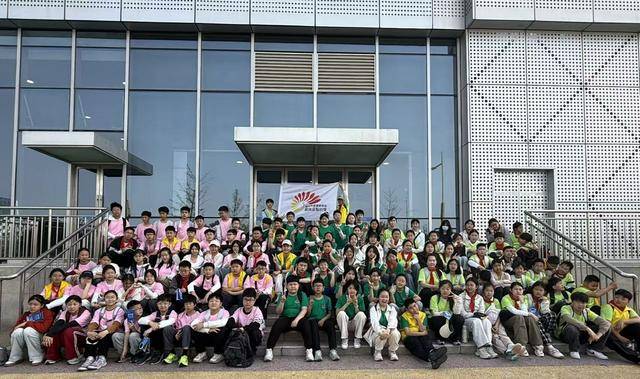 陽光實驗小學開展“探秘科技·築夢未來”科普研學活動