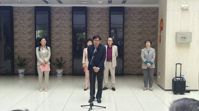 原創鄂州人自己的山水盛宴！這位本土畫家130幅焦墨畫驚豔亮相圖書館