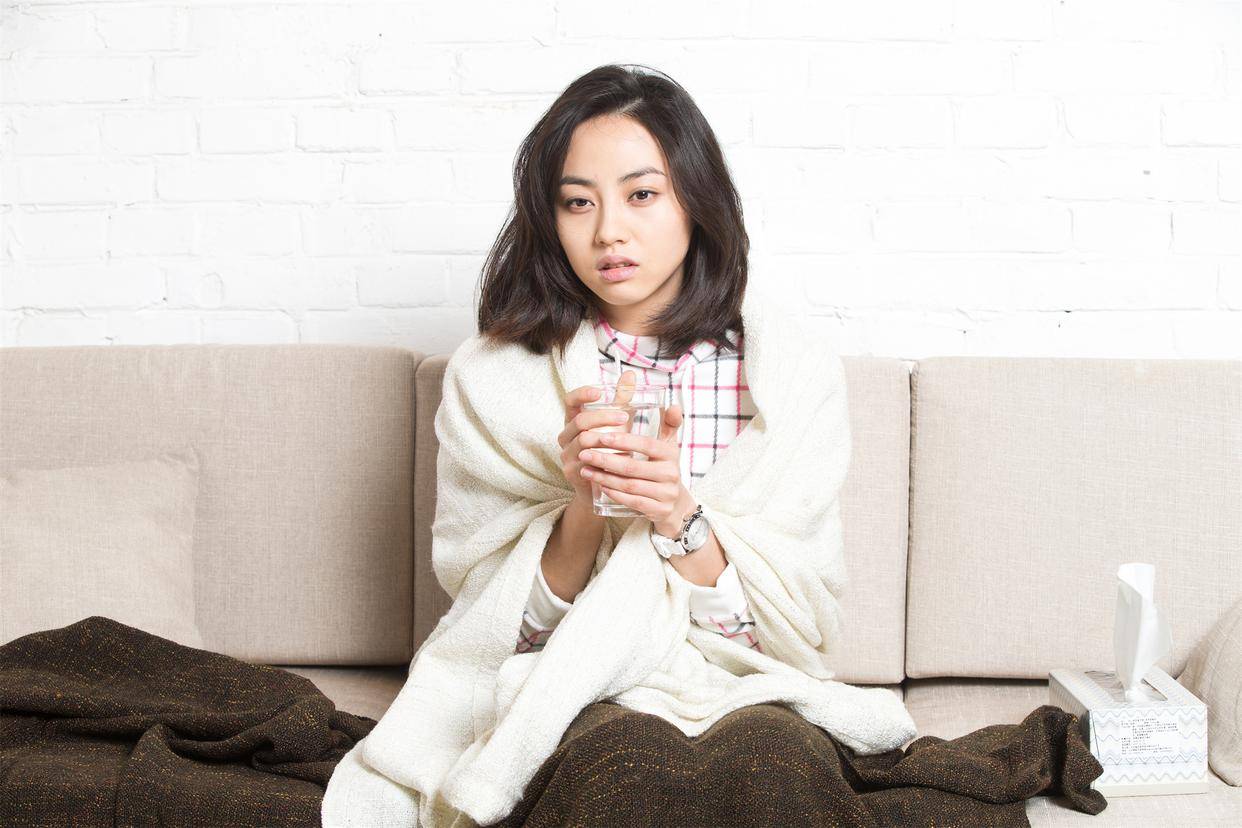 原創女性有親密意願時，不直言相告卻會有這些行動