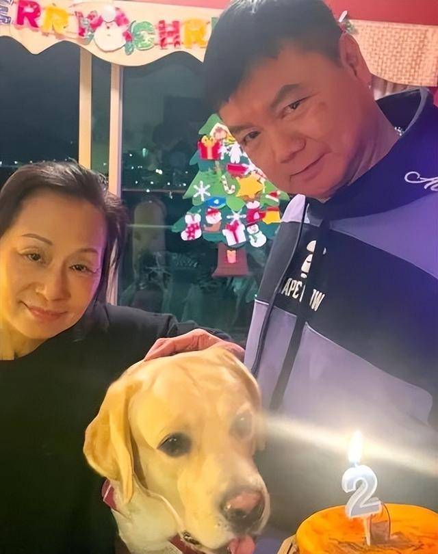 香港資深男星喪妻後拍新劇，搬家重新生活，坦言每年只准傷心三天