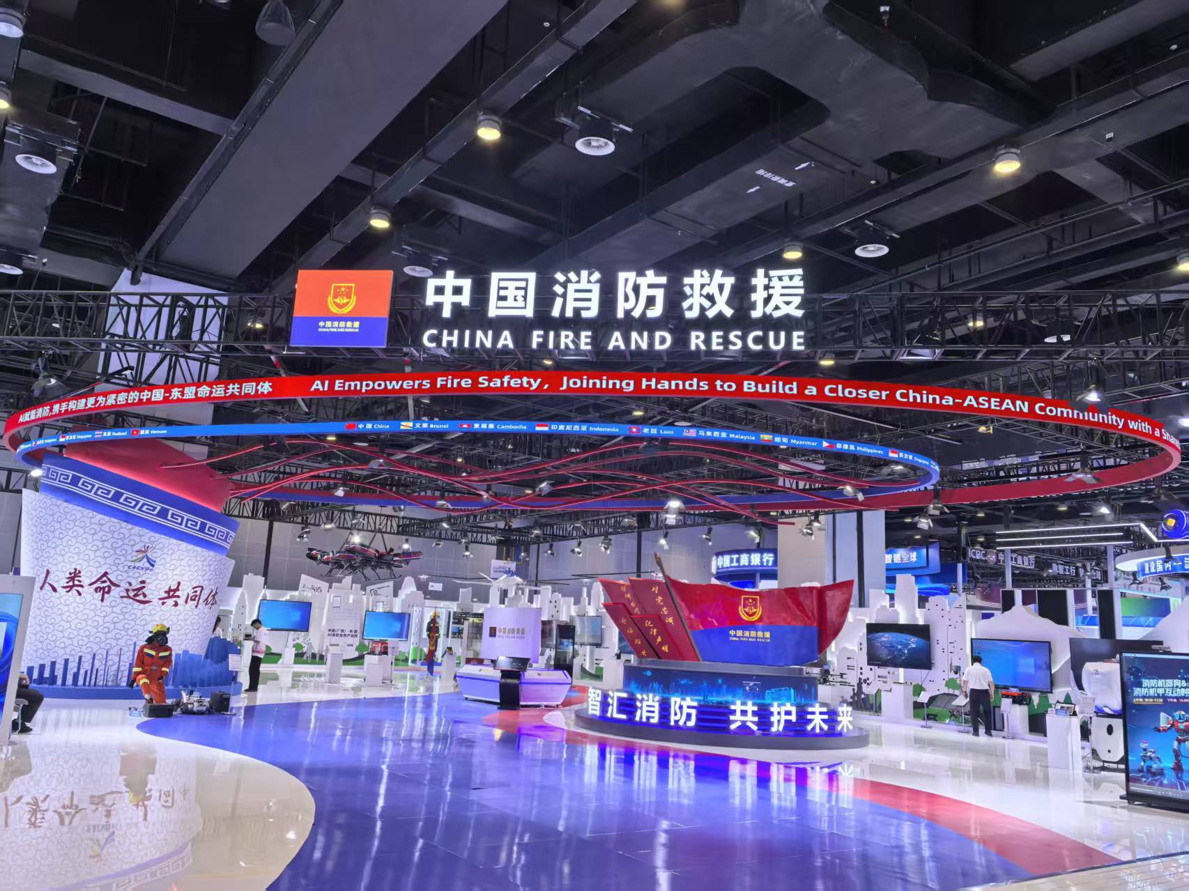 舞臺 LED 顯示屏租賃哪家便宜？租賃套餐價效比分析