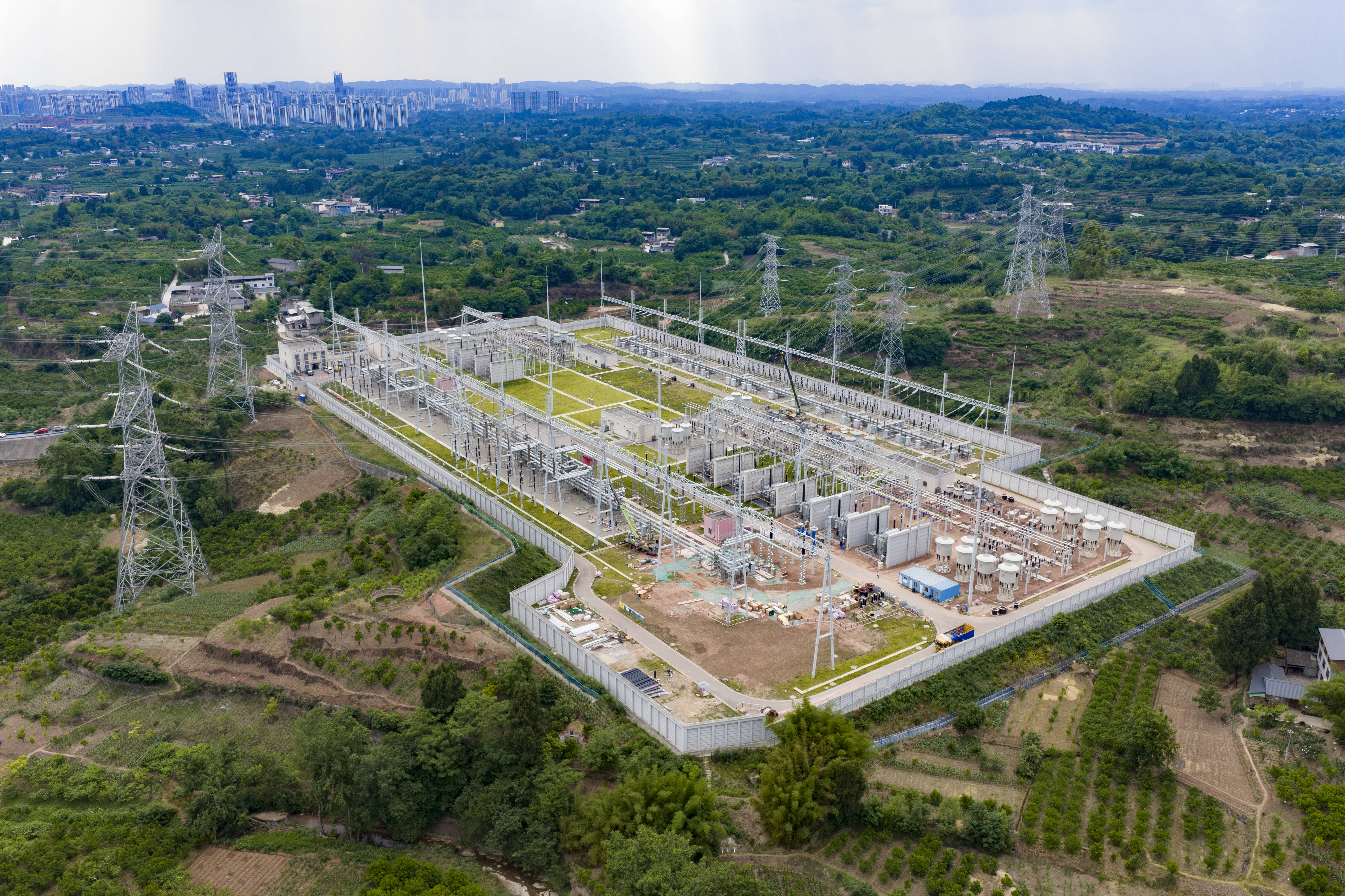 1分鐘快速研判、99.99%可靠供電 成都電力全力護航今夏用電高峰