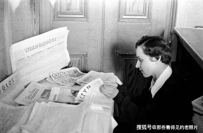 老照片 1955年波蘭移民在英國 和現在的移民截然不同