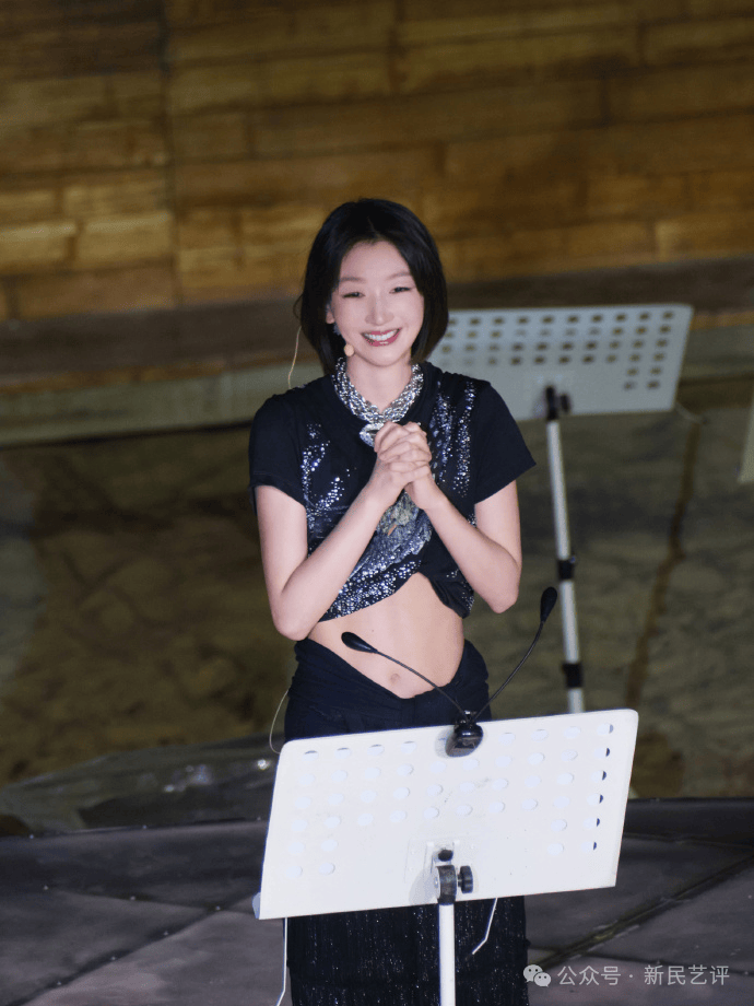 戲劇表演演員可以不脫稿嗎？——從《文城》的爭議看先鋒戲劇當如何臻美
