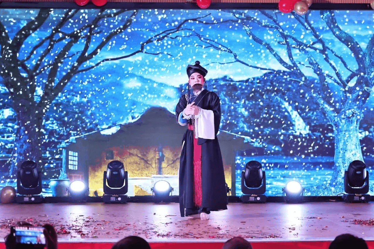 長沙卓華高階中學校長唐湘平：追求自我的卓越