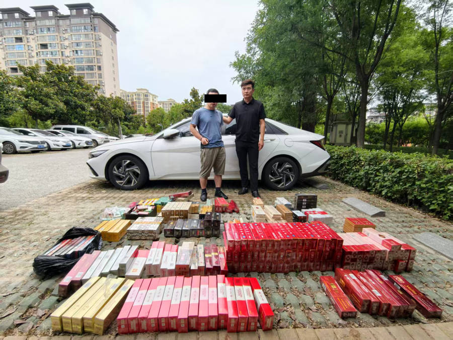 男子連夜“螞蟻搬家”盜走近200條香菸！上海警方24小時破案